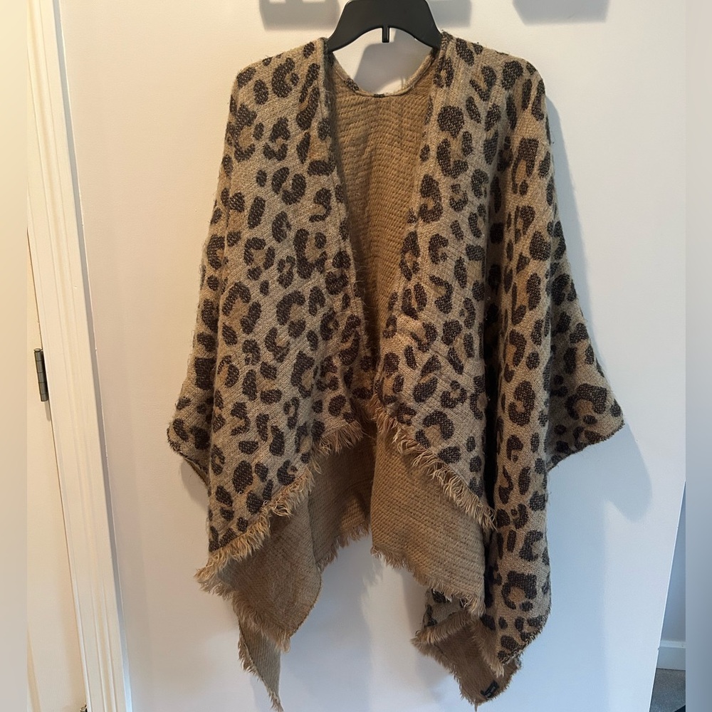 Banana Republic Animal Print Fringe Edge Wrap